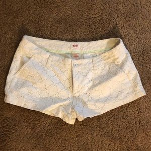 Textured shorts